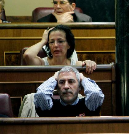 #España, tijeretazo a la Griega: Rajoy anuncia el mayor destrozo del Estado del bienestar de la historia