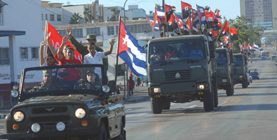 #Caravana54 Pioneros y jóvenes de Santiago de #Cuba rememoraron la Caravana de la Libertad