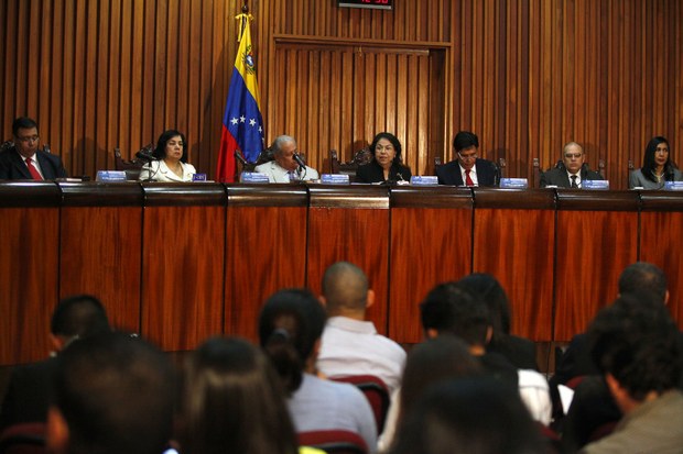 TSJ: Juramentación de Chávez se hará cuando cese el motivo sobrevenido (+PDF)