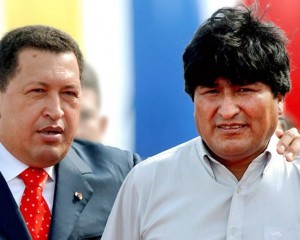 Evo Morales informa que Chávez se encuentra en fisioterapia para volver a su país