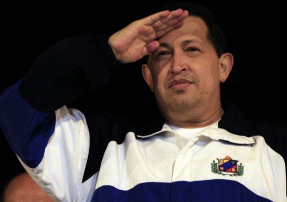 Academia Militar de Venezuela recibe restos mortales de presidente Chávez