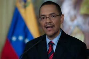 #Venezuela Debemos aislar a los violentos, ministro venezolano Ernesto Villegas