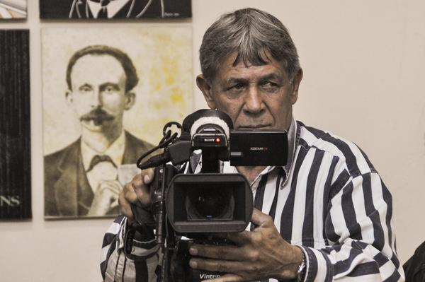 #Cuba Gana El Loquillo Premio "José Martí" de Periodismo y dejan desierto el "Juan Gualberto Gómez" en Televisión