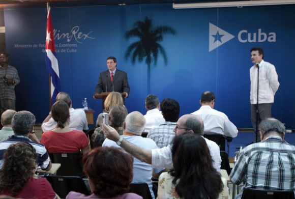 Bruno Rodríguez hoy en Conferencia de Prensa en La Habana. Foto:  Ismael Francisco/ Cuba