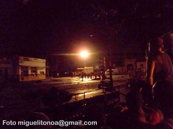 Controlado incendio en gasolinera de Santiago de Cuba