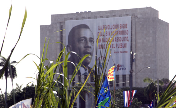 Desfile por el 1ro de Mayo en La Habana. Foto: Ismael Francisco/Cubadebate.